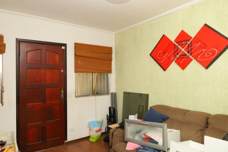 Sala de casa de condomínio para alugar com 2 quartos, 70m² em Vila Curuçá Velha, São Paulo