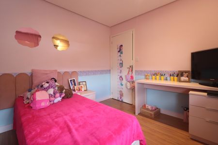 Apartamento à venda com 97m², 2 quartos e 2 vagasQuarto 01