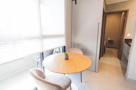 Apartamento para alugar com 34m², 1 quarto e 1 vagaSala