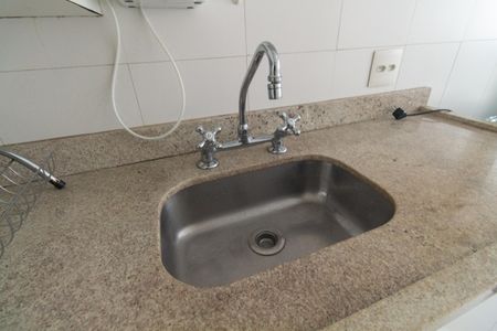 Apartamento à venda com 56m², 2 quartos e 2 vagasCozinha 