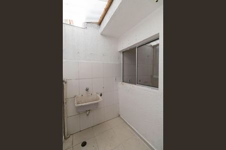 Casa para alugar com 80m², 2 quartos e 1 vaga Casa para alugar com 80m², 2 quartos e 1 vagaÁrea de Serviço