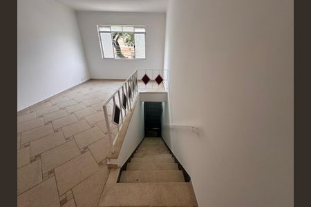 Casa à venda com 143m², 2 quartos e 2 vagasFoto 02