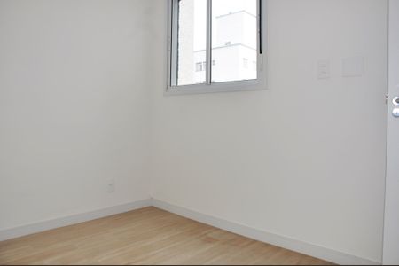 Apartamento para alugar com 53m², 2 quartos e 1 vaga Apartamento para alugar com 53m², 2 quartos e 1 vagaDetalhe - Quarto 01