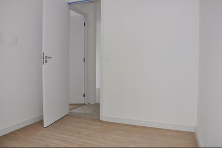 Apartamento para alugar com 53m², 2 quartos e 1 vaga Apartamento para alugar com 53m², 2 quartos e 1 vagaDetalhe - Quarto 01