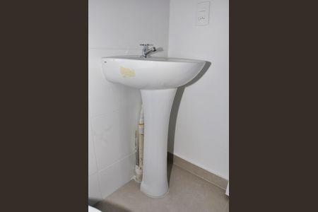 Apartamento para alugar com 53m², 2 quartos e 1 vaga Apartamento para alugar com 53m², 2 quartos e 1 vagaDetalhe - Banheiro Social