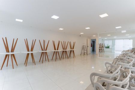 Apartamento à venda com 65m², 2 quartos e 1 vagaÁrea comum - Salão de festas