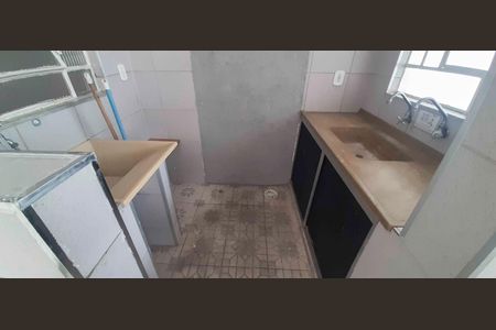 Casa à venda com 350m², 7 quartos e 3 vagas Casa à venda com 350m², 7 quartos e 3 vagasCasa 1 - Área de Serviço