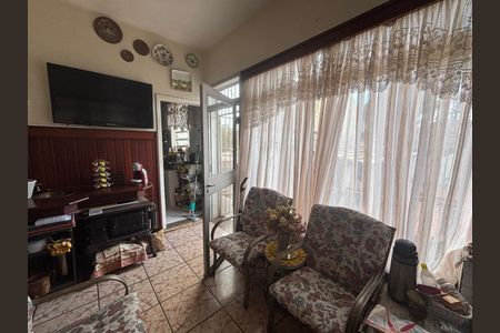 Casa à venda com 4 quartos, 218m² em Centro, São Leopoldo