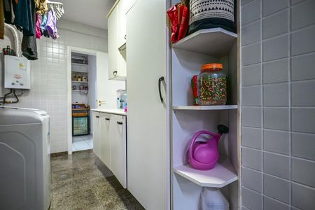 Apartamento à venda com 190m², 4 quartos e 3 vagasÁrea de Serviço 