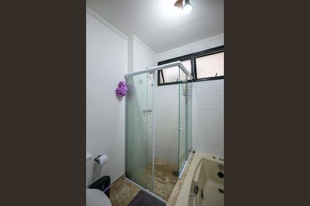 Apartamento à venda com 190m², 4 quartos e 3 vagasBanheiro Suíte 2