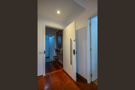 Hall de Entrada de apartamento à venda com 4 quartos, 190m² em Vila Andrade, São Paulo