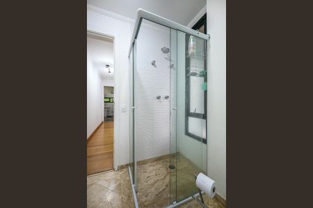 Apartamento à venda com 190m², 4 quartos e 3 vagasBanheiro