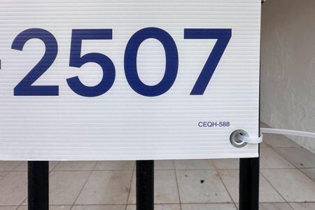 Casa para alugar com 196m², 4 quartos e 2 vagasCEQH-588