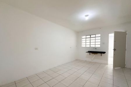 Casa para alugar com 196m², 4 quartos e 2 vagasCozinha