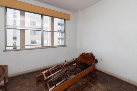 Apartamento à venda com 158m², 3 quartos e 1 vaga Apartamento à venda com 158m², 3 quartos e 1 vagaQuarto 2