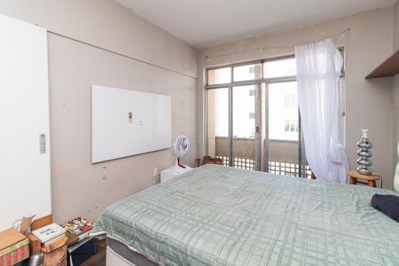 Apartamento à venda com 158m², 3 quartos e 1 vaga Apartamento à venda com 158m², 3 quartos e 1 vagaQuarto 3