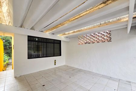 Casa para alugar com 96m², 2 quartos e sem vaga Casa para alugar com 96m², 2 quartos e sem vagaGaragem