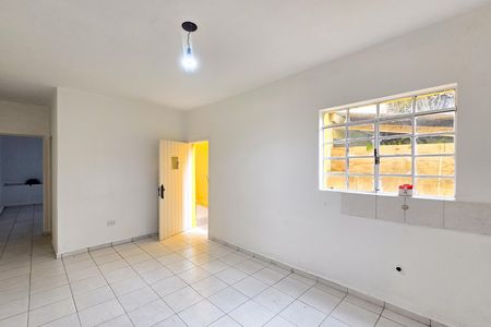 Casa para alugar com 96m², 2 quartos e sem vaga Casa para alugar com 96m², 2 quartos e sem vagaSala
