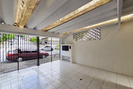Casa para alugar com 96m², 2 quartos e sem vaga Casa para alugar com 96m², 2 quartos e sem vagaGaragem