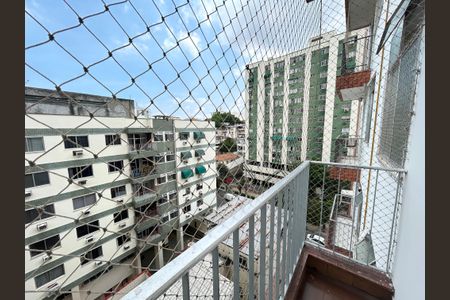 Varanda de apartamento para alugar com 3 quartos, 70m² em Todos Os Santos, Rio de Janeiro