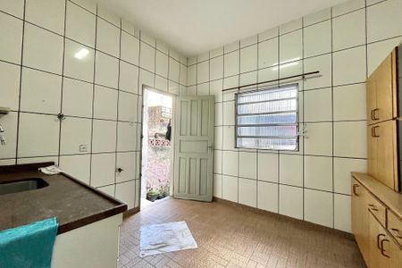 Casa à venda com 137m², 5 quartos e 1 vagaCozinha 2
