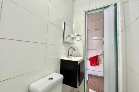 Casa à venda com 137m², 5 quartos e 1 vagaBanheiro 2