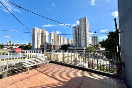 Casa à venda com 137m², 5 quartos e 1 vagaÁrea externa