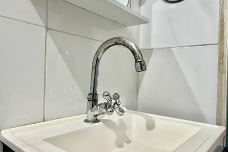 Casa à venda com 137m², 5 quartos e 1 vagaBanheiro 2