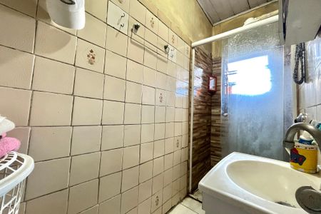 Casa à venda com 137m², 5 quartos e 1 vagaBanheiro 1