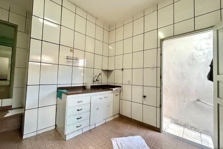 Casa à venda com 137m², 5 quartos e 1 vagaCozinha 2