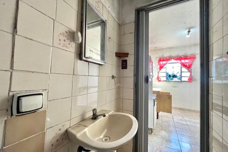 Casa à venda com 137m², 5 quartos e 1 vagaBanheiro 4