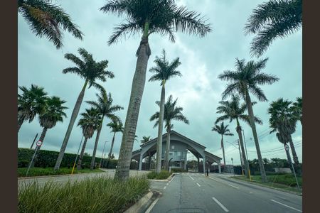 Casa de condomínio para alugar com 299m², 4 quartos e 6 vagasFachada e portaria