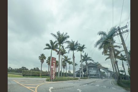 Casa de condomínio para alugar com 299m², 4 quartos e 6 vagasFachada e portaria