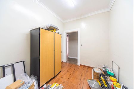 Casa à venda com 219m², 4 quartos e sem vaga Casa à venda com 219m², 4 quartos e sem vagaQuarto 3