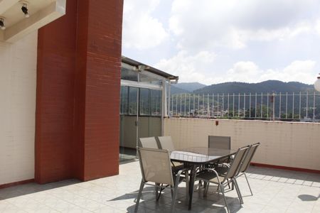 Apartamento à venda com 245m², 3 quartos e 2 vagasCobertura