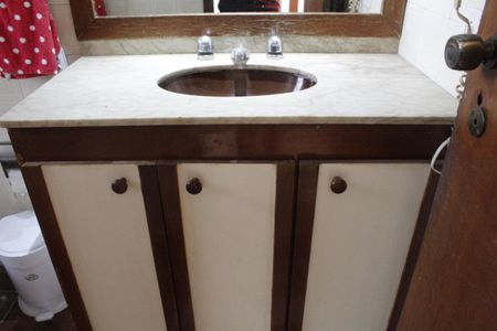 Apartamento à venda com 245m², 3 quartos e 2 vagasBanheiro Social