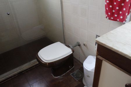 Apartamento à venda com 245m², 3 quartos e 2 vagasBanheiro Social