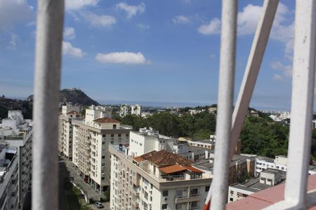 Apartamento à venda com 245m², 3 quartos e 2 vagasVista