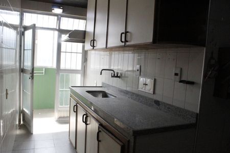 Apartamento à venda com 245m², 3 quartos e 2 vagasCozinha