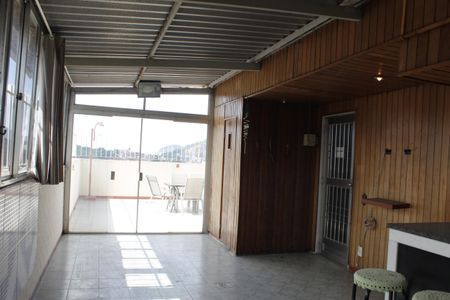 Apartamento à venda com 245m², 3 quartos e 2 vagasChurrasqueira