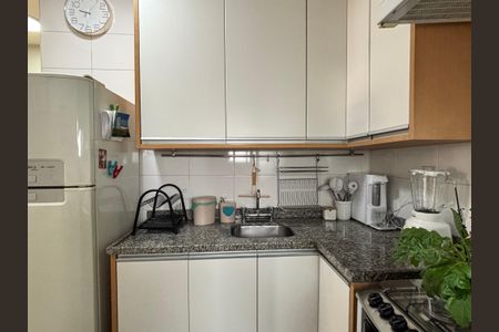 Apartamento à venda com 64m², 2 quartos e 2 vagasCozinha