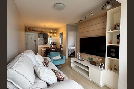 Apartamento à venda com 64m², 2 quartos e 2 vagasSala