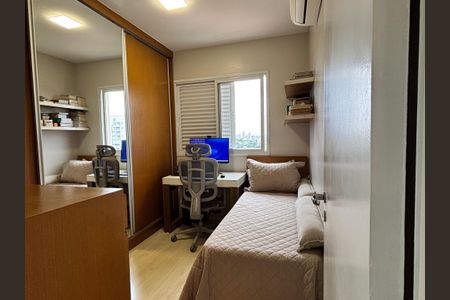 Apartamento à venda com 64m², 2 quartos e 2 vagasQuarto