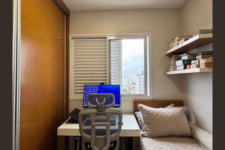 Apartamento à venda com 64m², 2 quartos e 2 vagasQuarto