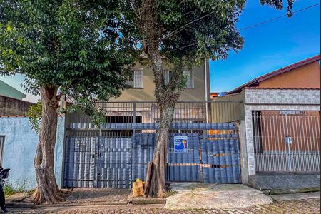 Casa para alugar com 152m², 4 quartos e 3 vagasFachada