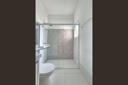 Casa de condomínio à venda com 583m², 5 quartos e 4 vagasBanheiro da Suíte 1