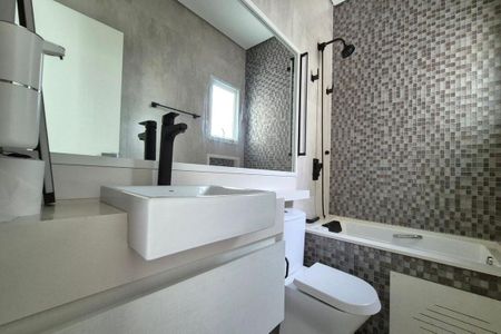 Casa de condomínio à venda com 583m², 5 quartos e 4 vagasBanheiro