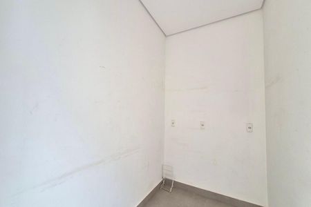 Casa de condomínio à venda com 583m², 5 quartos e 4 vagasDespensa da Piscina 