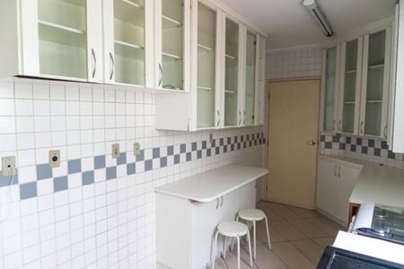 Apartamento à venda com 124m², 3 quartos e 3 vagasCozinha