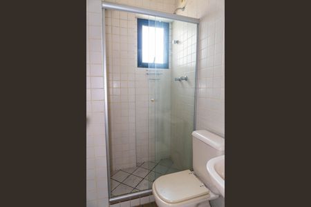 Apartamento à venda com 124m², 3 quartos e 3 vagasBanheiro da Suíte 2